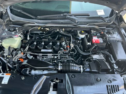 Used 2018 Honda Civic Si image 16