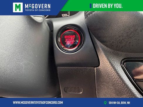 Used 2025 Honda HR-V LX image 34