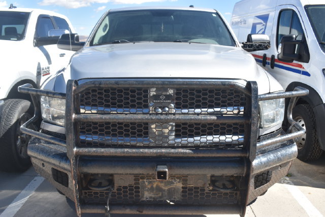 Used 2014 RAM 2500 SLT w/ Cold Weather Group AWD/4WD image 2