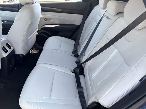 Certified 2025 Hyundai Tucson SEL AWD/4WD image 16