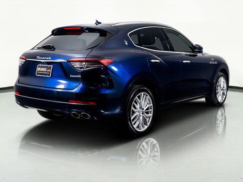 Used 2022 Maserati Levante GT image 10
