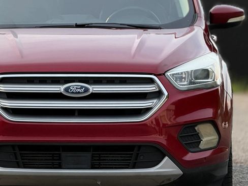Used 2017 Ford Escape Titanium w/ Equipment Group 301A AWD/4WD image 12