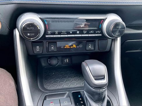 Used 2023 Toyota RAV4 XSE image 11