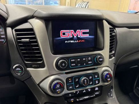Used 2018 GMC Yukon SLT image 5