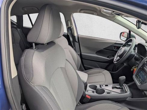 Used 2025 Subaru Crosstrek 2.0i image 17