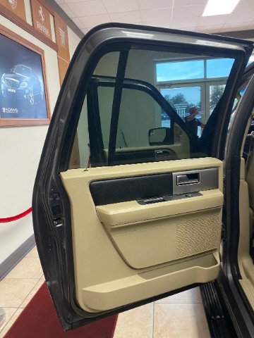 Used 2015 Ford Expedition EL XLT RWD image 8