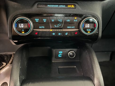 Used 2021 Ford Escape SEL AWD/4WD image 14