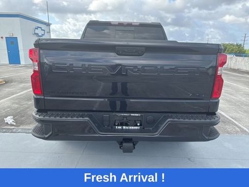 Used 2023 Chevrolet Silverado 1500 RST w/ Convenience Package II image 16