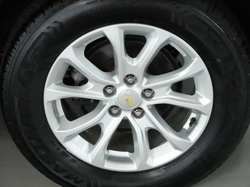Used 2019 Chevrolet Equinox LT w/ Driver Convenience Package FWD image 37