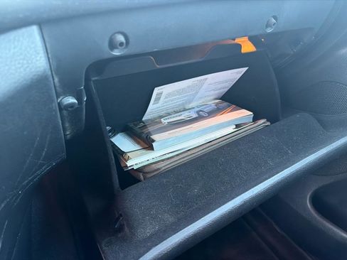 Used 2018 Jeep Grand Cherokee Altitude image 22