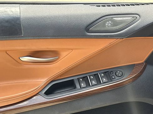 Used 2018 BMW 650i Convertible RWD image 15