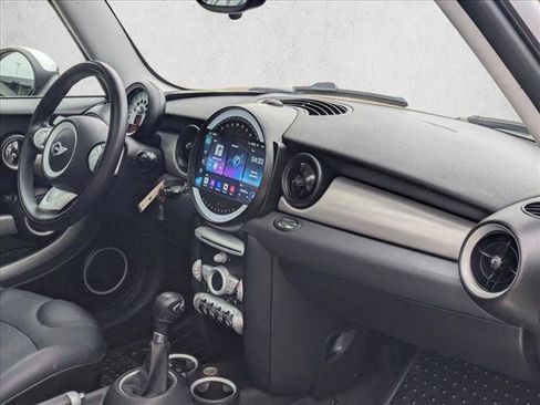 Used 2009 MINI Cooper Hardtop image 21