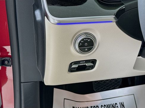New 2026 Mercedes-Benz C 300 Sedan image 11