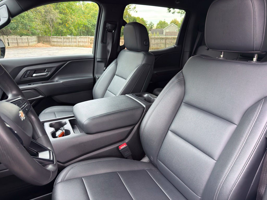 Used 2024 Chevrolet Silverado EV W/T AWD/4WD image 21