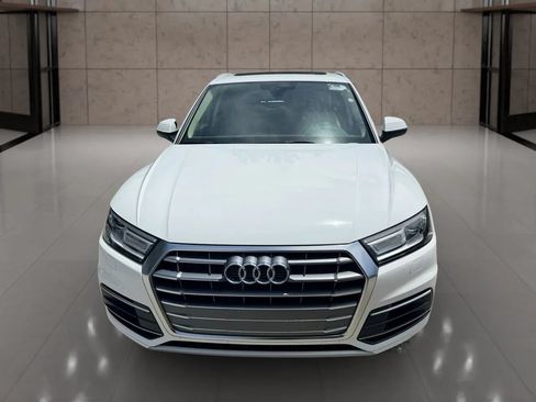 Used 2019 Audi Q5 2.0T Premium w/ Convenience Package AWD/4WD image 8