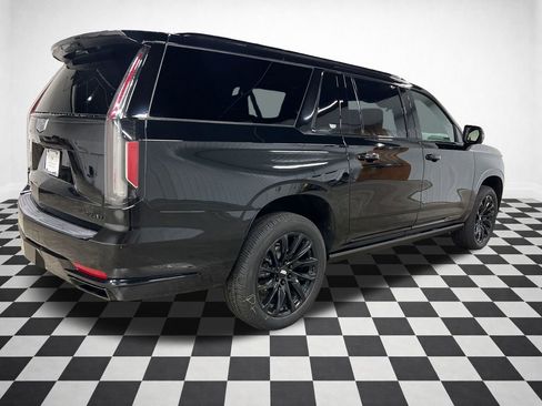 Certified 2024 Cadillac Escalade ESV Sport Platinum w/ LPO, ONYX Package AWD/4WD image 8