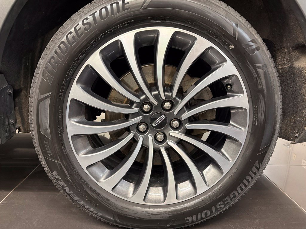 Used 2022 Lincoln Aviator Reserve w/ Equipment Group 201A AWD/4WD image 7