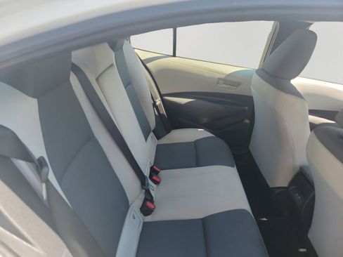 Used 2023 Toyota Corolla LE FWD image 13