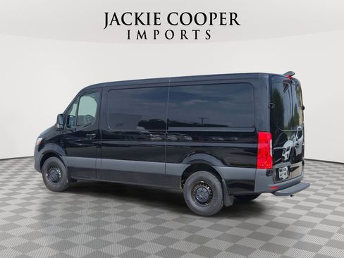 New 2024 Mercedes-Benz Sprinter 144 Cargo image 3