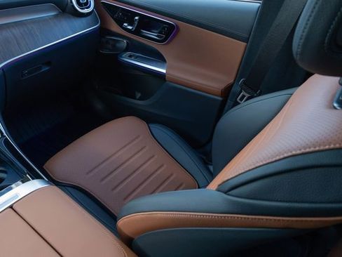 New 2026 Mercedes-Benz GLC 300 4MATIC image 26