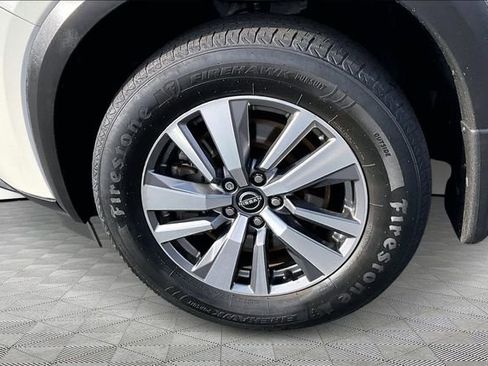 Used 2023 Nissan Pathfinder SL image 23