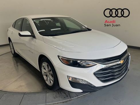 Used 2024 Chevrolet Malibu LT FWD image 1