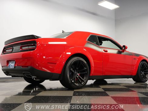 Used 2022 Dodge Challenger R/T Scat Pack RWD image 28