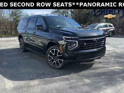 Used 2025 Chevrolet Suburban RST w/ Comfort Package