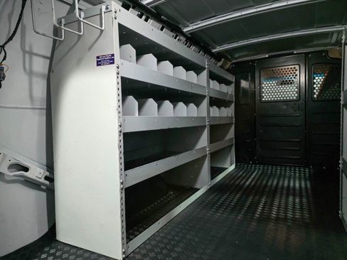 Used 2019 GMC Savana 2500 w/ Driver Convenience Package image 11