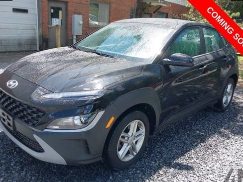 Used 2023 Hyundai Kona SE AWD/4WD image 2
