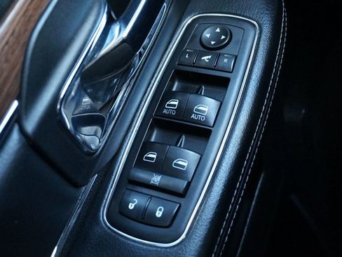 Used 2014 RAM 2500 Laramie w/ Protection Group image 25