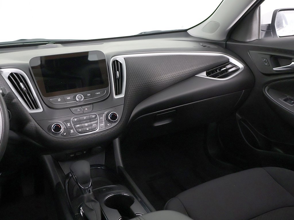 Used 2024 Chevrolet Malibu LT FWD image 42