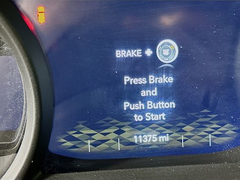 Used 2025 Jeep Wrangler Willys image 19