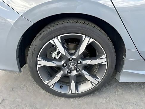 Used 2026 Honda Civic FWD Hybrid Sedan image 11