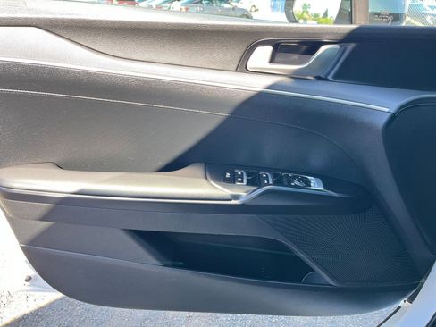 Used 2025 Kia K5 LXS image 18