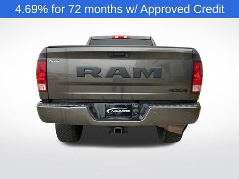 Used 2017 RAM 2500 Big Horn w/ Night Special Edition image 5
