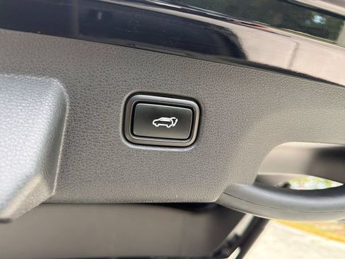 Used 2023 Kia Sportage SX FWD image 35