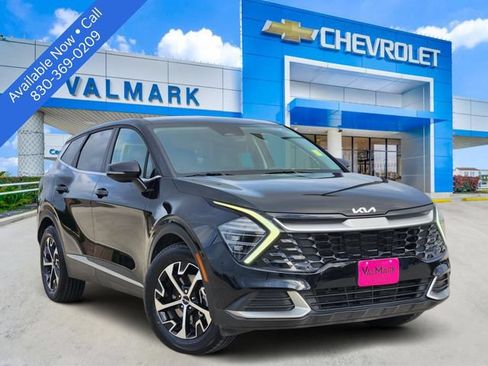 Used 2024 Kia Sportage EX FWD image 1