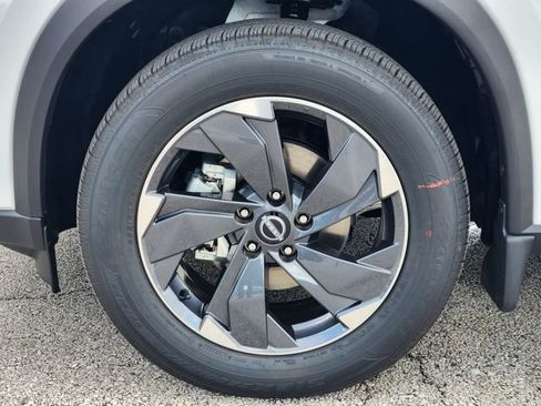 New 2026 Nissan Rogue SV w/ SV Premium Package image 7