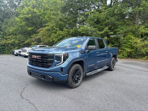 Used 2024 GMC Sierra 1500 Pro w/ Graphite Edition AWD/4WD image 1