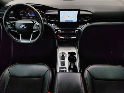 Used 2023 Ford Explorer ST-Line w/ Class IV Trailer Tow Package image 25