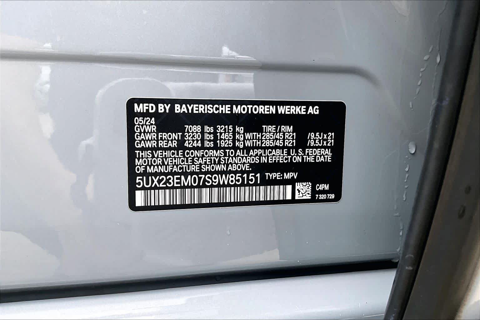 Used 2025 BMW X7 xDrive40i w/ M Sport Package AWD/4WD image 33