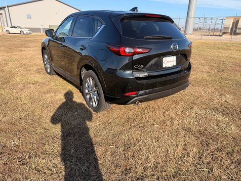 New 2025 MAZDA CX-5 AWD 2.5 S w/ Premium Plus Pkg image 7