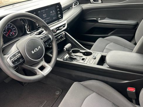 Used 2024 Kia K5 LXS FWD image 9