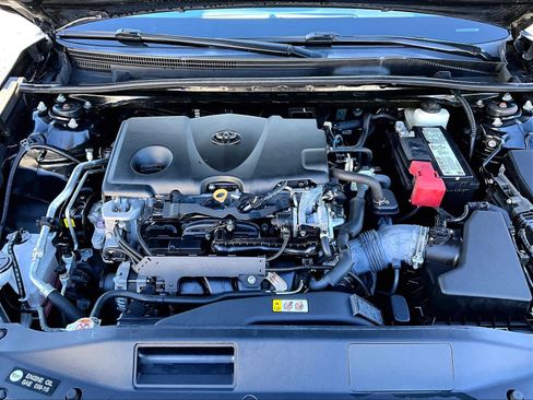 Used 2020 Toyota Camry XSE image 30