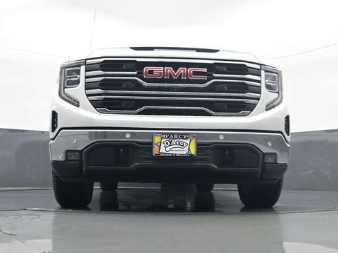 Used 2024 GMC Sierra 1500 SLT w/ SLT Premium Plus Package AWD/4WD image 22