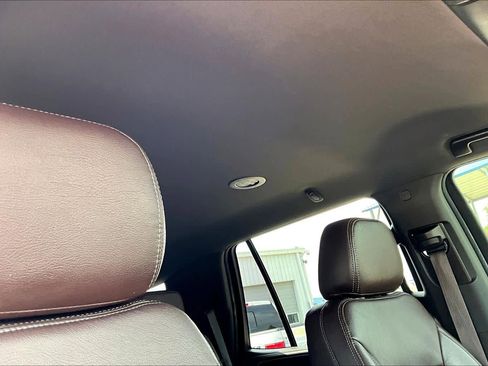 Used 2021 Chevrolet Tahoe LS RWD image 14