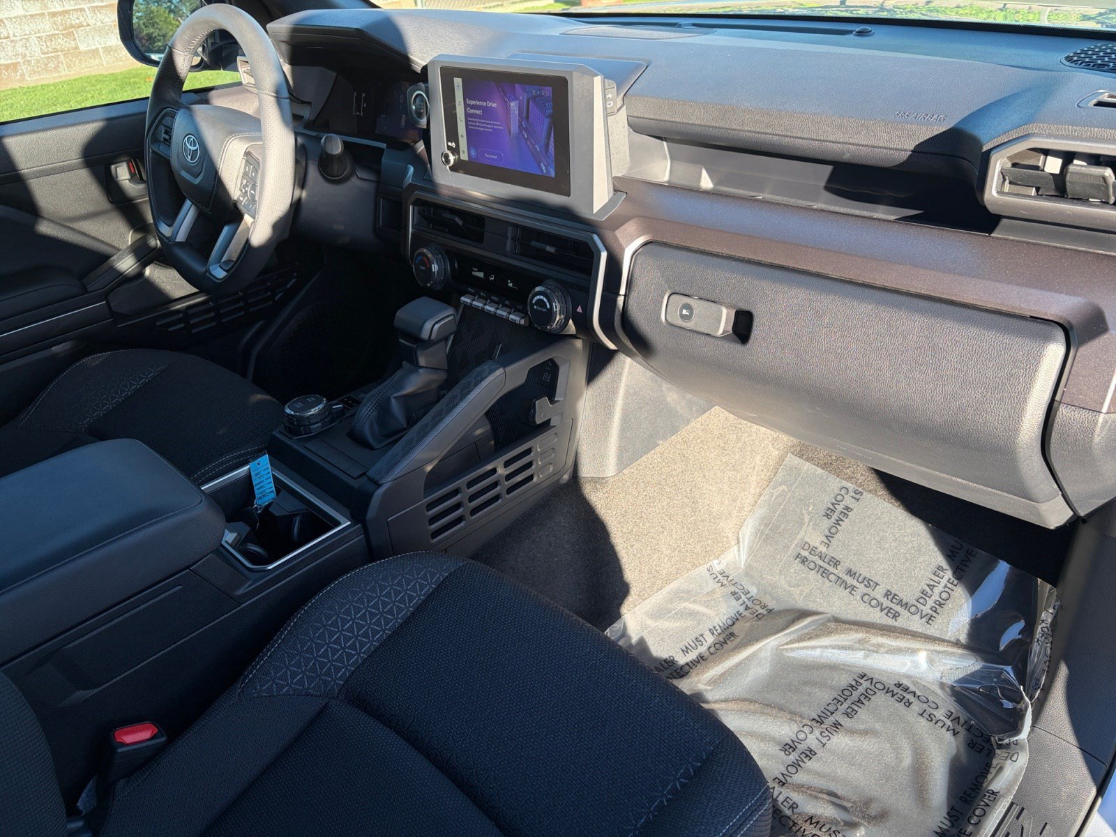 Used 2026 Toyota 4Runner SR5 AWD/4WD image 28