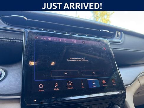 Used 2021 Jeep Grand Cherokee L Limited AWD/4WD image 26