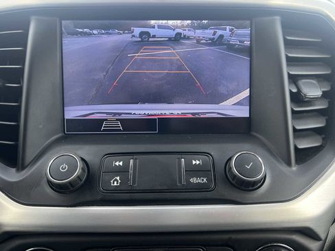 Used 2020 GMC Acadia SLE w/ Driver Convenience Package image 6